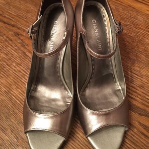 Silver Gianni Bini Peak a boo Heels